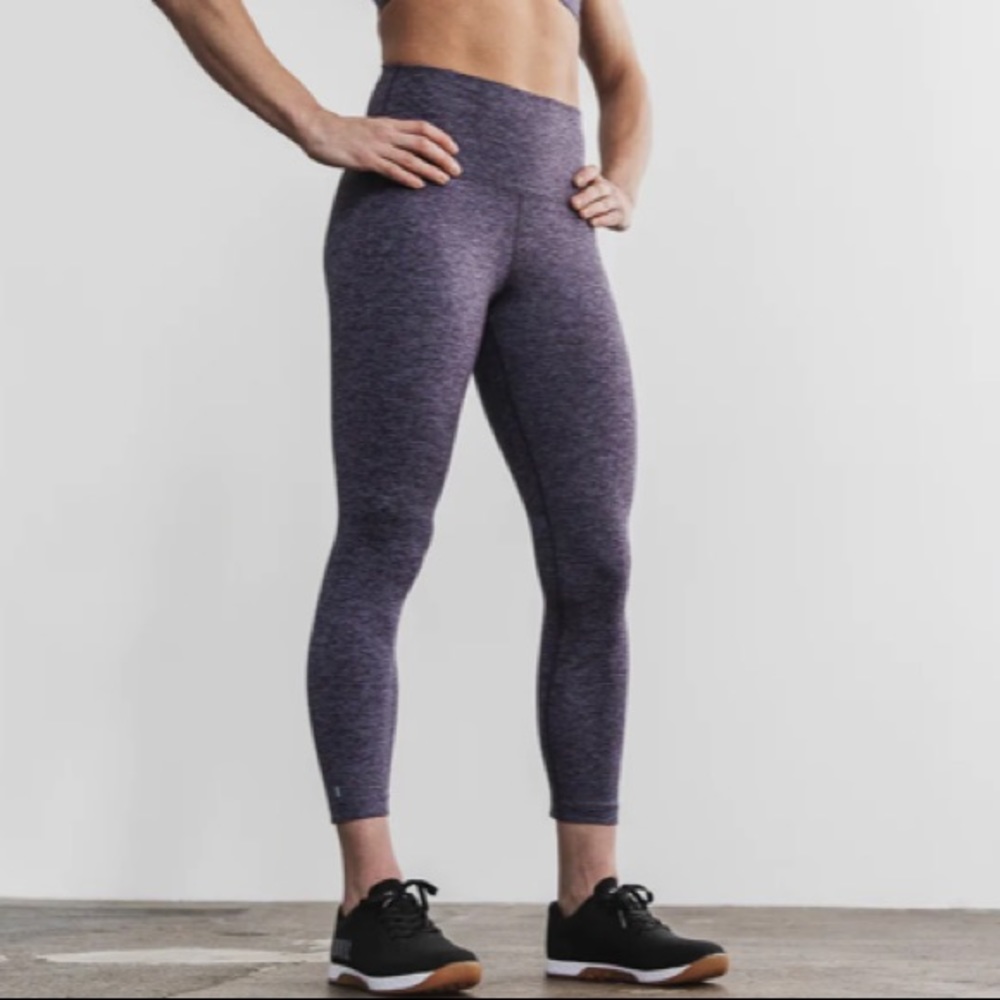 EUC Nobull High Rise 7/8 Tight (Matte)